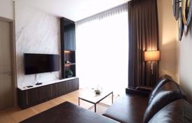 2-dormitorio apartamentos en condominio en Bangkok, Tailandia. $3 060  por semana