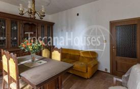 5 dormitorio villa 550 m² en Pienza, Italia. 790 000 €