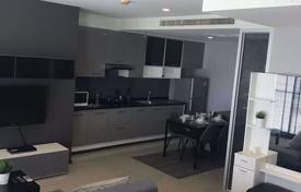 Condominio en Khlong Toei, Tailandia. $206 000