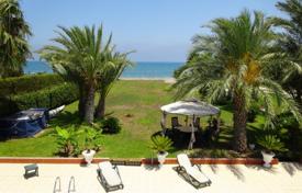 Villa – Larnaca (city), Larnaca, Chipre. 3 700 €  por semana