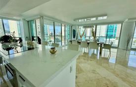 Condominio – Collins Avenue, Miami, Florida,  Estados Unidos. $1 550 000