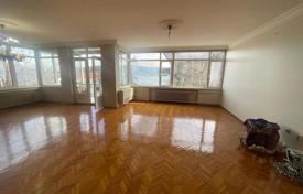 4 dormitorio piso 240 m² en Sarıyer, Turquía. $1 363 000