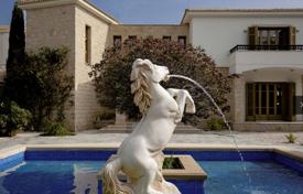 5 dormitorio villa 389 m² en Aphrodite Hills, Chipre. 3 695 000 €