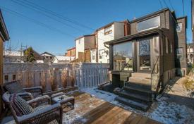 5 dormitorio casa de pueblo en Old Toronto, Canadá. C$1 538 000