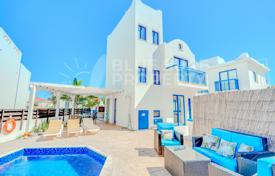 2 dormitorio villa en Agia Triada, Chipre. 315 000 €