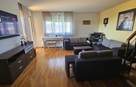 4 dormitorio piso 117 m² en Viškovo, Croacia. 315 000 €