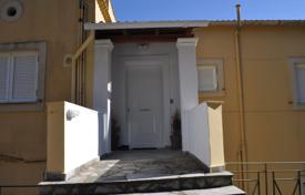 5 dormitorio adosado en Corfú (Kérkyra), Grecia. 330 000 €