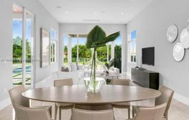 Casa de pueblo – West End, Miami, Florida,  Estados Unidos. $3 495 000