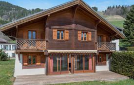 6 dormitorio mansión 136 m² en Megeve, Francia. 1 390 000 €