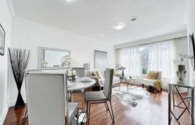 8 dormitorio casa de pueblo en Scarborough, Canadá. C$1 167 000