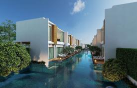 4 dormitorio adosado 154 m² en Pattaya, Tailandia. $227 000