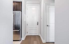 5 dormitorio piso en North York, Canadá. C$1 167 000