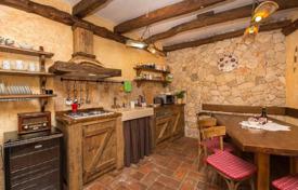 4 dormitorio casa de pueblo 120 m² en Primorje-Gorski Kotar County, Croacia. 572 000 €