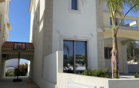 7 dormitorio adosado en Limasol (Lemesos), Chipre. 1 100 000 €