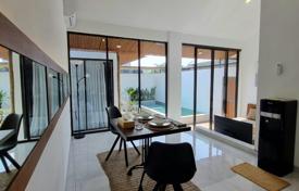 2 dormitorio villa 120 m² en Jalan Umalas, Indonesia. $235 000