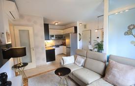 2 dormitorio piso 60 m² en Split, Croacia. 430 000 €