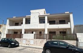 3 dormitorio chalet 101 m² en El Fondó de les Neus, España. 215 000 €