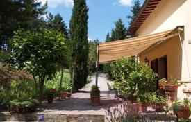Villa – Montevarchi, Toscana, Italia. 890 000 €