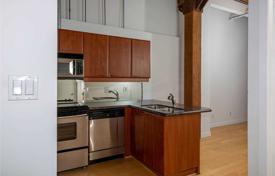 2 dormitorio piso en Queen Street West, Canadá. C$880 000