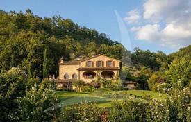 5 dormitorio villa 5000 m² en Perugia, Italia. 2 100 000 €