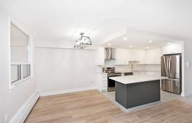 2 dormitorio piso en Etobicoke, Canadá. C$799 000