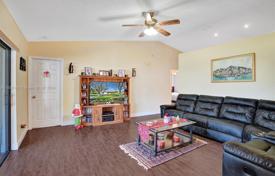 Casa de pueblo – Coral Springs, Florida, Estados Unidos. $575 000