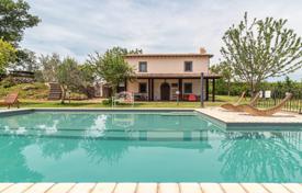 7 dormitorio finca rústica 218 m² en Viterbo, Italia. 745 000 €