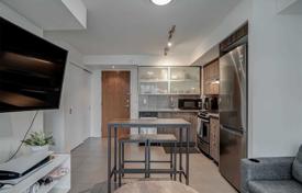 1 dormitorio piso en Fort York Boulevard, Canadá. C$732 000