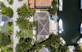 Villa – Coral Gables, Florida, Estados Unidos. $2 495 000