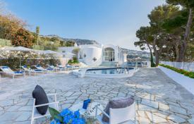 Villa – Capri, Campania, Italia. 31 000 €  por semana