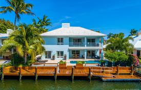 Villa – Fort Lauderdale, Florida, Estados Unidos. $2 300 000