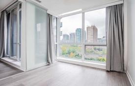 1 dormitorio piso en Old Toronto, Canadá. C$686 000