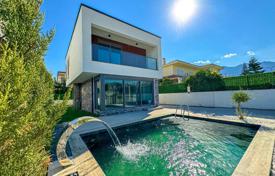 4 dormitorio piso 135 m² en Kemer, Turquía. 41 646 000 TRY