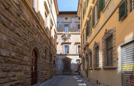 Piso – Florencia, Toscana, Italia. 1 650 000 €
