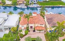Villa – Fort Lauderdale, Florida, Estados Unidos. $2 249 000