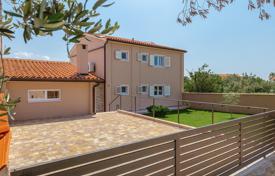 4 dormitorio casa de pueblo 180 m² en Fažana, Croacia. 780 000 €
