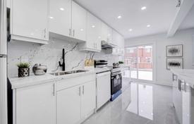 5 dormitorio casa de pueblo en Scarborough, Canadá. C$1 778 000