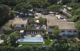 15 dormitorio chalet en Saint-Tropez, Francia. 42 000 €  por semana