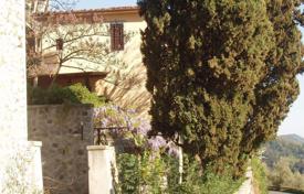Villa – Massarosa, Toscana, Italia. 630 000 €