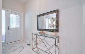 10 dormitorio casa de pueblo en Scarborough, Canadá. C$1 796 000