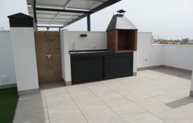 3 dormitorio chalet 93 m² en Pilar de la Horadada, España. 285 000 €