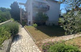 7 dormitorio casa de pueblo 420 m² en Pula, Croacia. 618 000 €
