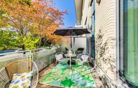 1 dormitorio piso en North York, Canadá. C$761 000