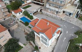 3 dormitorio villa 370 m² en Sveti Stefan, Montenegro. 775 000 €