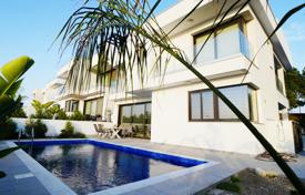 3 dormitorio chalet en Larnaca, Chipre. 615 000 €
