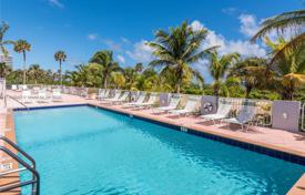 Condominio – Surfside, Florida, Estados Unidos. $899 000