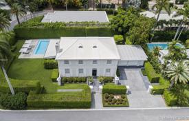 6 dormitorio villa 355 m² en Miami Beach, Estados Unidos. $3 850 000