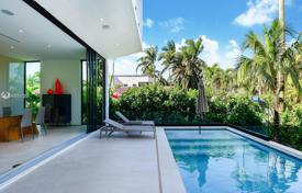 4-dormitorio apartamentos en edificio nuevo 316 m² en Miami Beach, Estados Unidos. $5 000  por semana