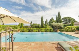 5 dormitorio villa en Saint-Tropez, Francia. 30 000 €  por semana