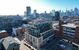 2 dormitorio piso en Queen Street East, Canadá. C$869 000